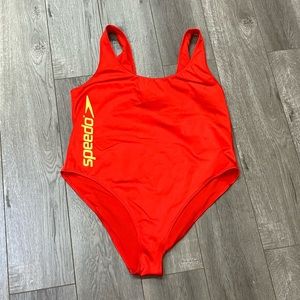 Speedo Forever 21 plus one piece swimsuit in excellent condition size 2x